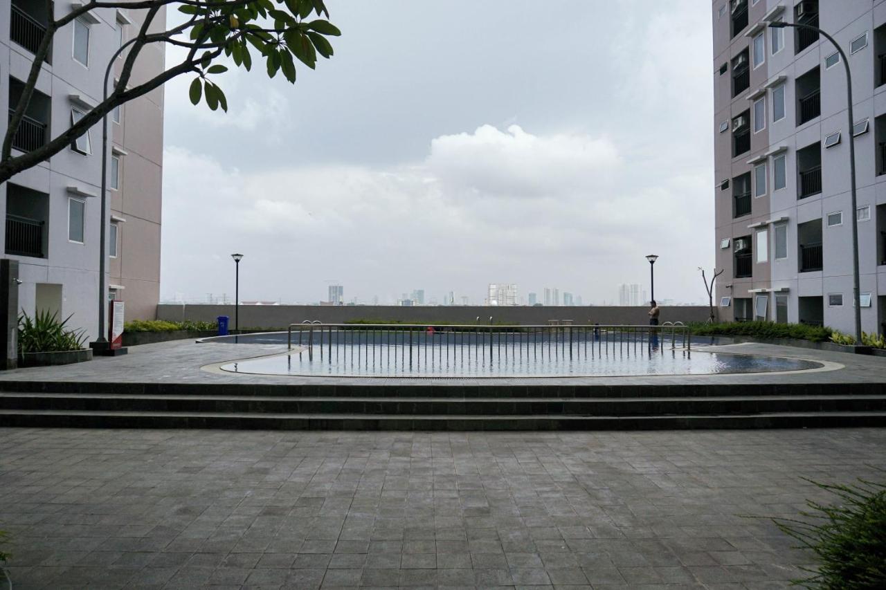 Homey At Sentraland Cengkareng Near Airport By Travelio Appartement *